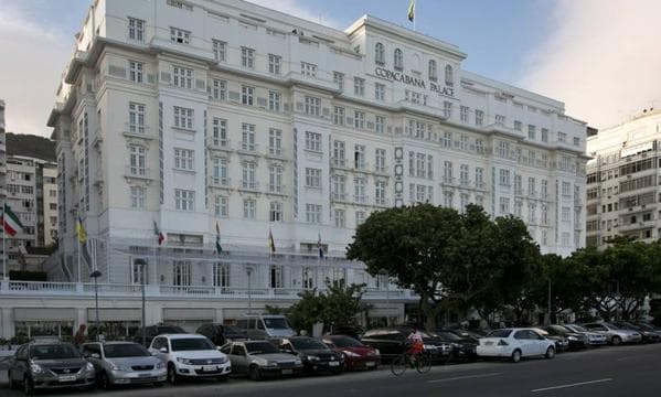 Justiça recusa ação contra a mudança do nome Copacabana Palace e encerra polêmica