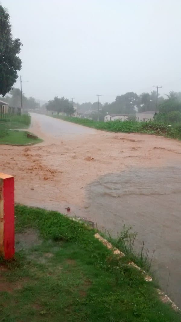 Chuvas continuam com força em Natal e interior