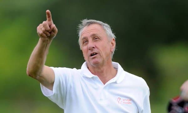 LUTO NO FUTEBOL: Morre Cruyff, ícone do Carrossel Holandês de 74 e ídolo na Europa