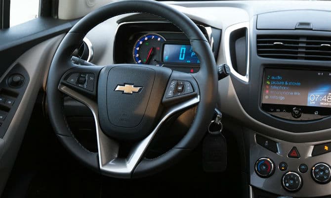 GRAVE: GM reconhece mais sete mortes por defeito no sistema de ignição; montadora já assumiu 97 óbitos