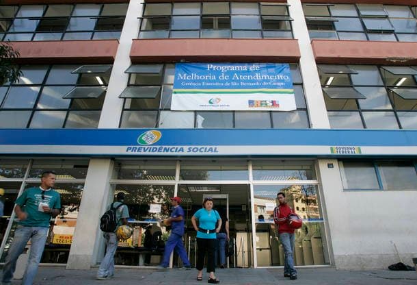 Antecipação do 13º de aposentados é formalizada