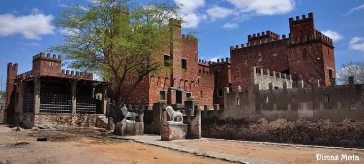 UFRN pode assumir Castelo de Engady e transformá-lo em Escola de Música