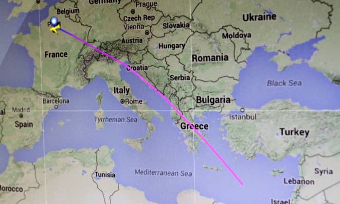 Presidente francês, François Hollande, confirma que avião da EgyptAir caiu com 66 passageiros