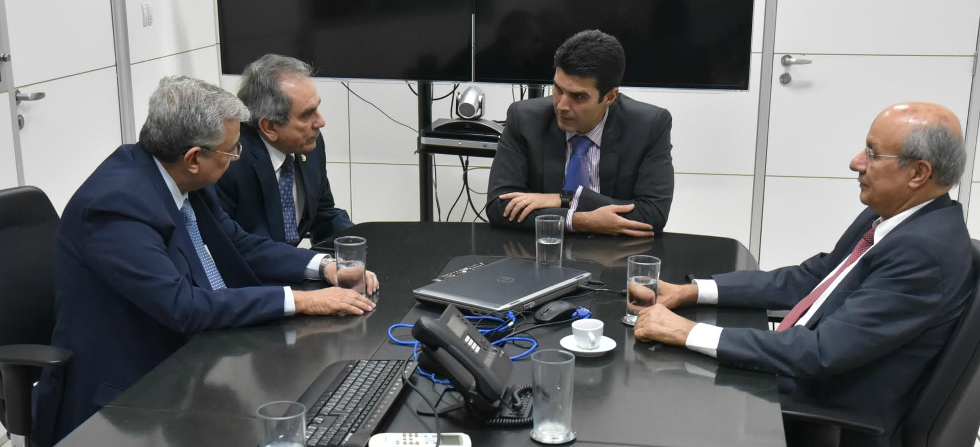Ministro diz que transposição chega ao RN em setembro de 2017