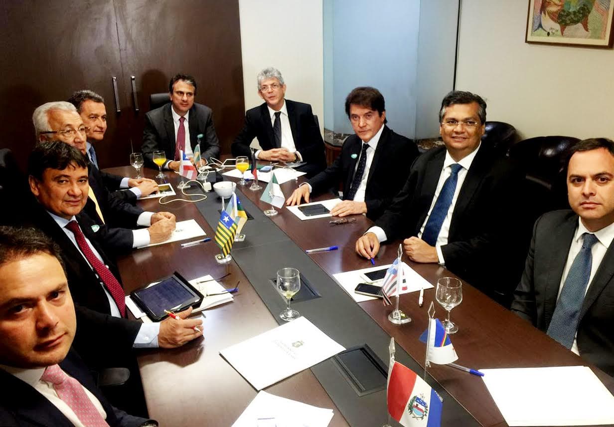 Governadores do Nordeste discutem em Brasília alternativas de apoio financeiro aos estados