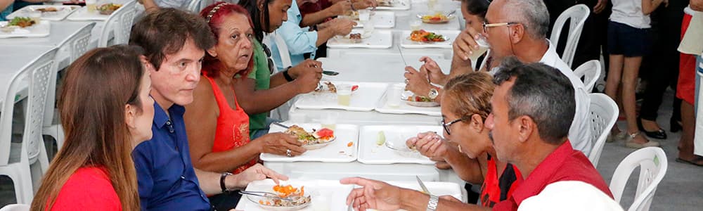 FOTO: Governo inaugura restaurante popular na zona norte de Natal