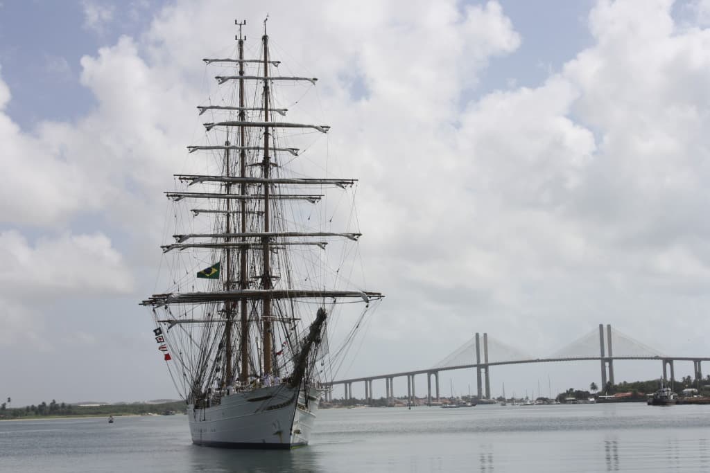 Navio-Veleiro “Cisne Branco” atraca no porto de Natal e será aberto à visitação pública