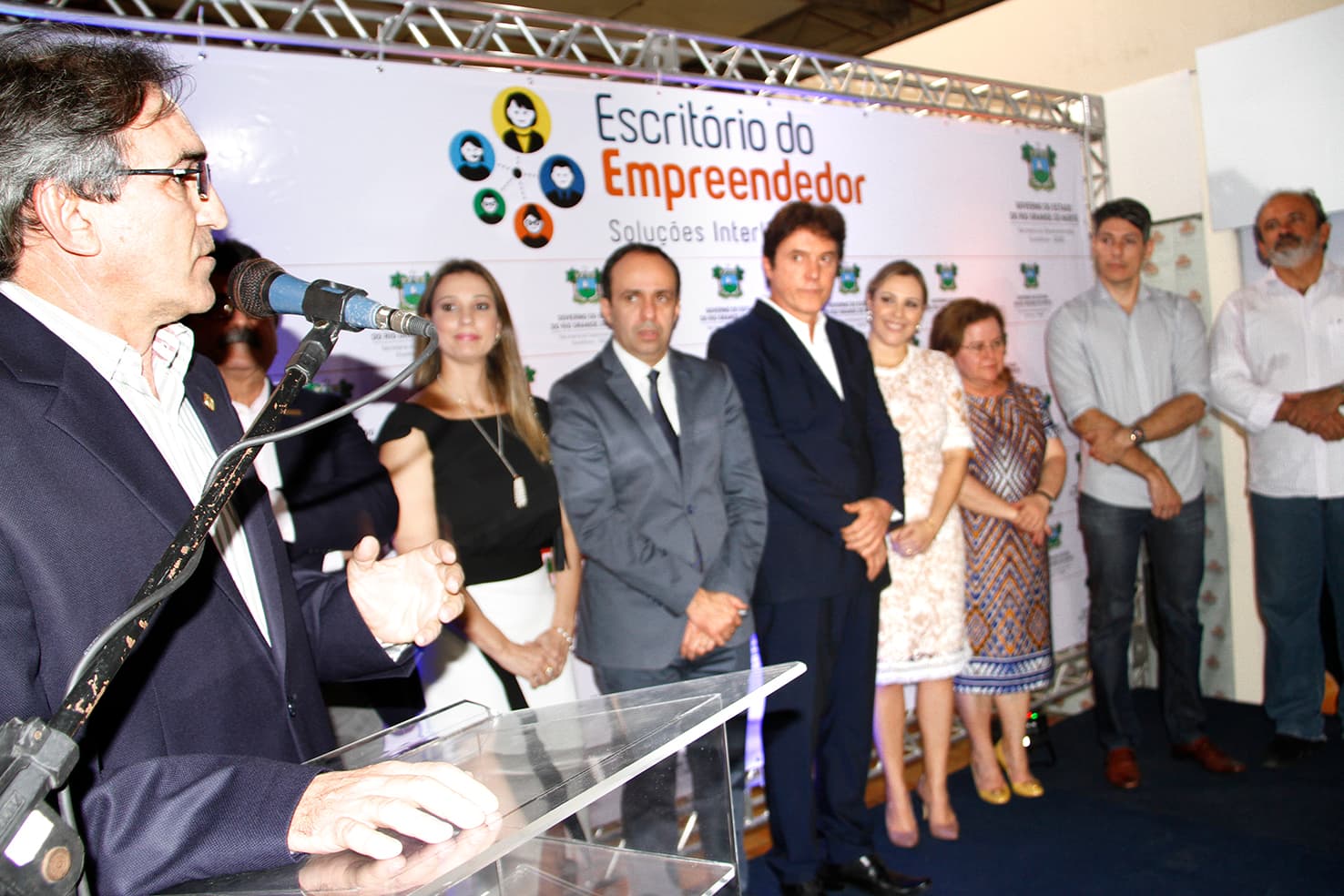 FOTOS: Escritório do Empreendedor é inaugurado e conta com a presença da classe empresarial
