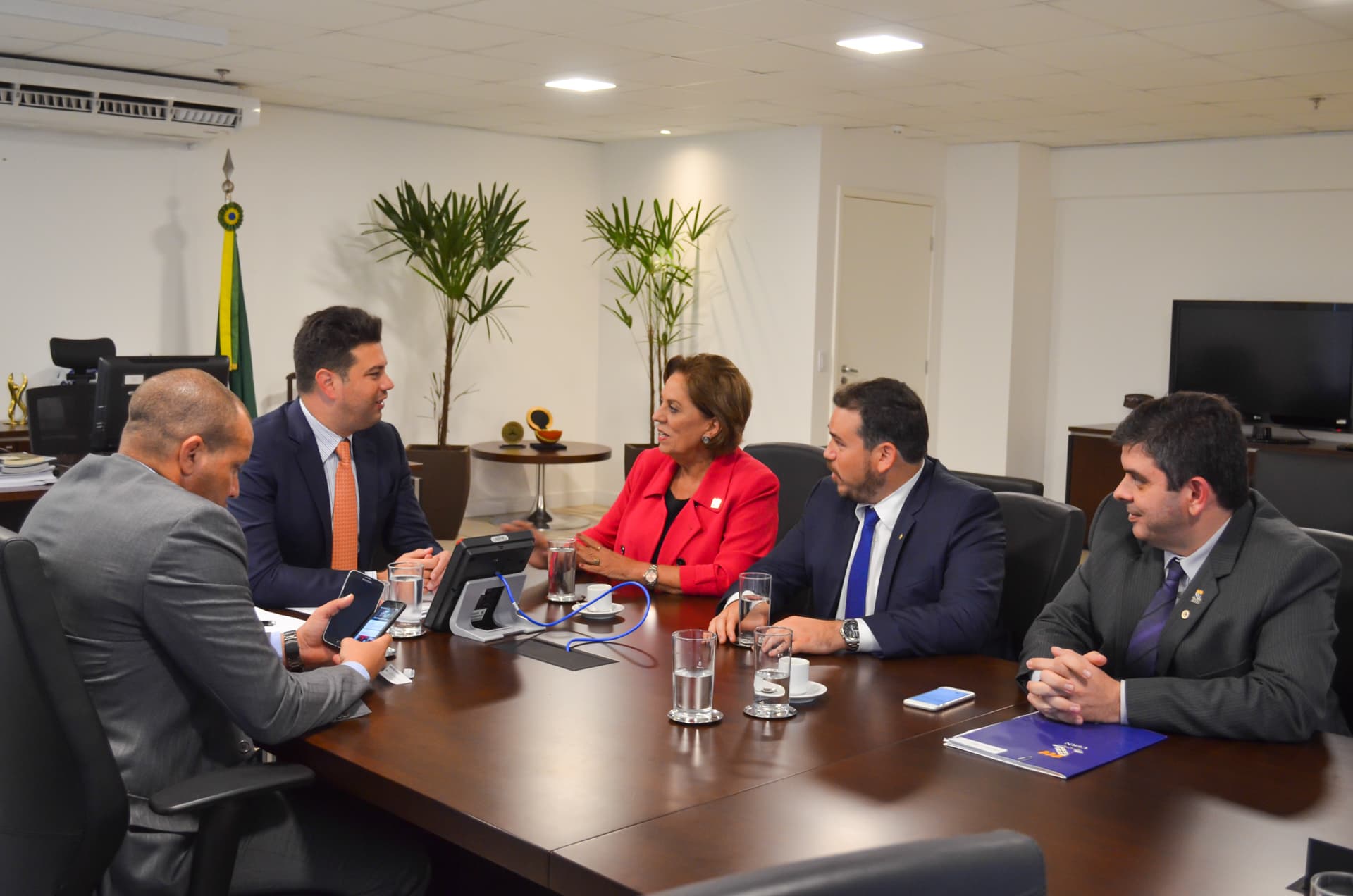 Beto Rosado, Rosalba e reitor buscam investimentos federais para a UERN