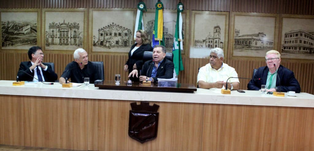 Congelamento de salários de vereadores em Natal é aprovado em comissão