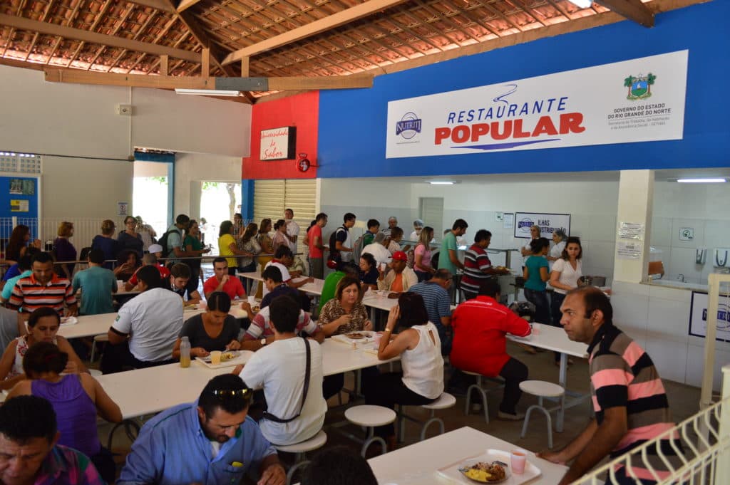 96% dos usuários aprovam alimentação do Restaurante Popular da UERN