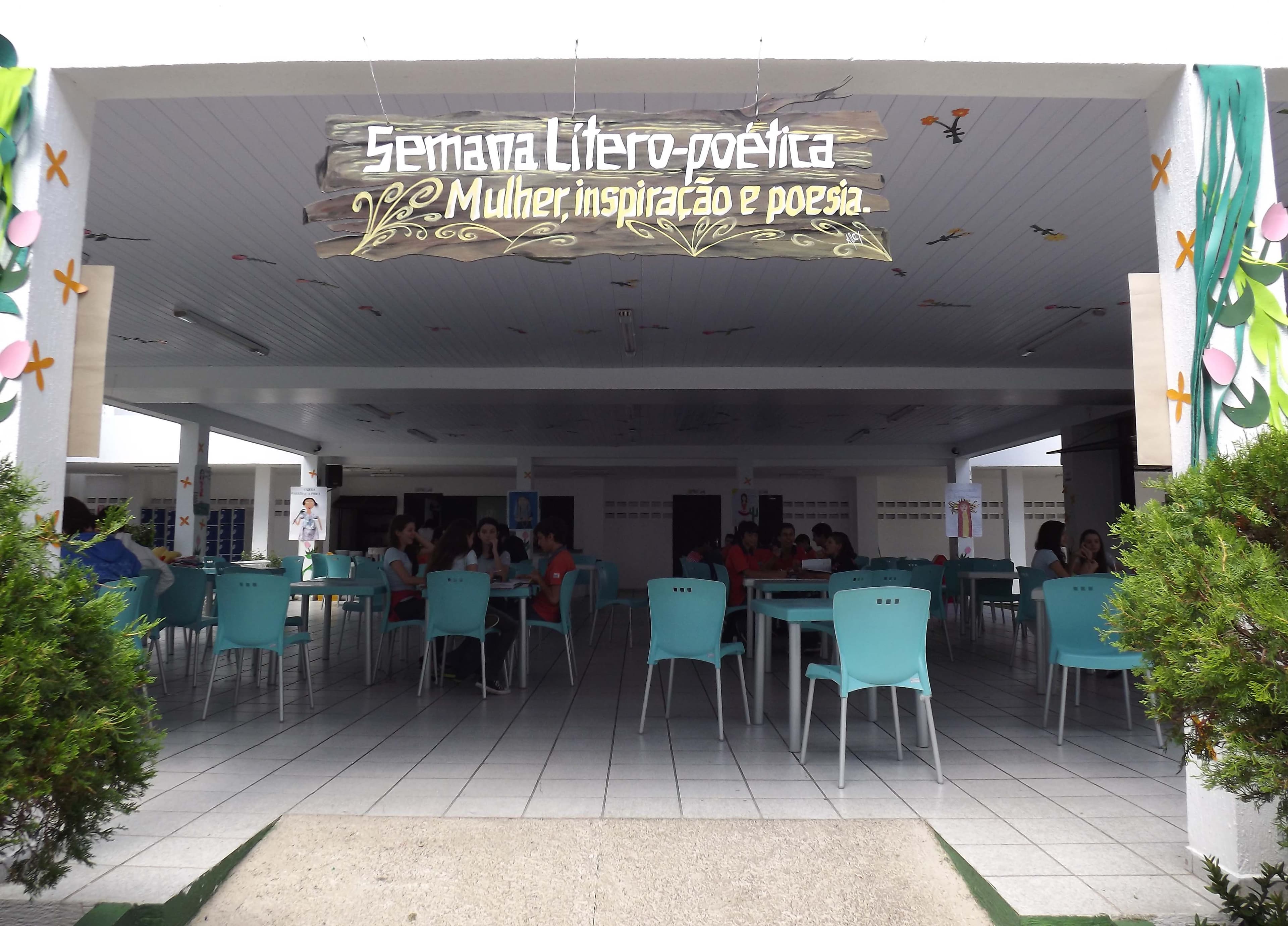 Semana literária em colégio faz referência ao universo feminino na literatura