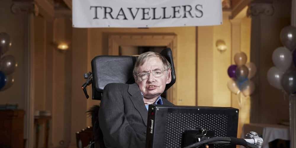 Stephen Hawking afirma que automação e Inteligência Articial dizimarão empregos da classe média