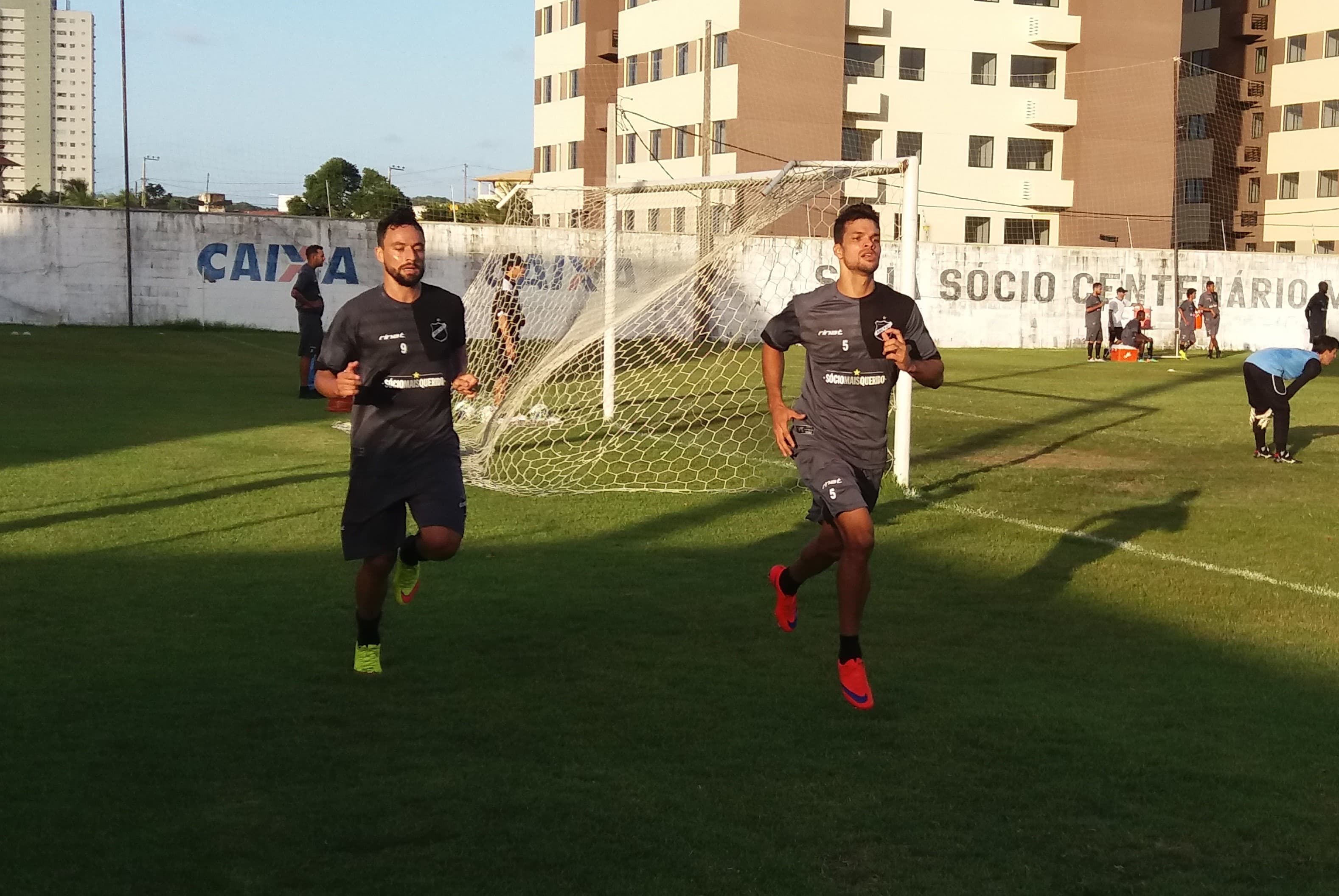 FOTO: "Peças" importantes, Márcio Passos e Nando intensificam treinos físicos de recuperação