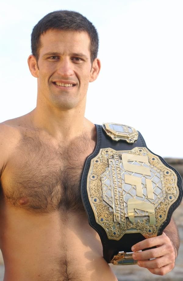Mestre de Artes Marciais, campeão do UFC e Pride, realiza seminário em Natal