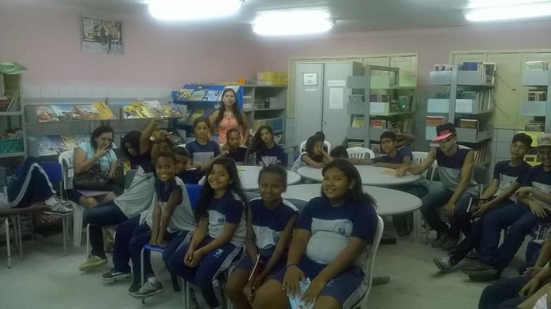FOTO: Projeto ‘Educação de Trânsito nas Escolas’ ensina crianças a usarem cinto de segurança e capacete