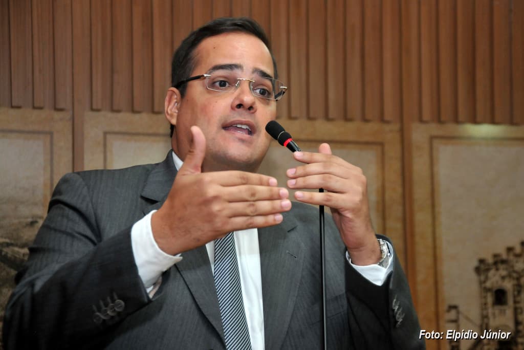 MEIO-DIA CIDADE desta quarta-feira será com o Deputado Jacó Jácome e o Vereador Júlio Protásio