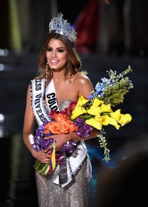 Após ser descoroada no Miss Universo, Miss Colômbia recebe proposta de US$ 1 milhão para ser atriz pornô