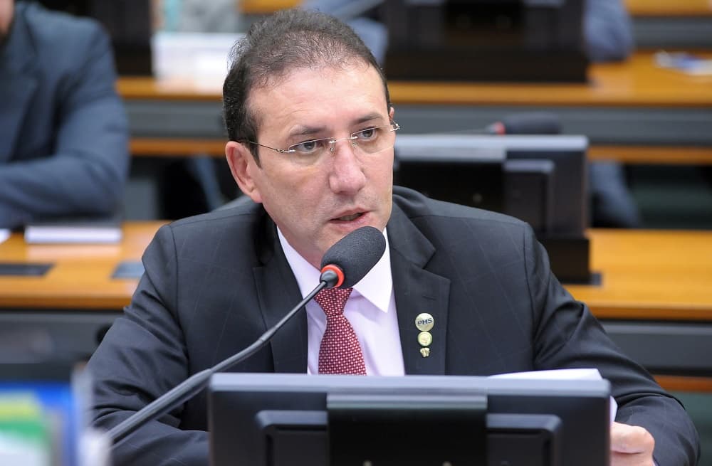 PF apreende R$ 6 milhões em espécie na empresa de deputado Cearense