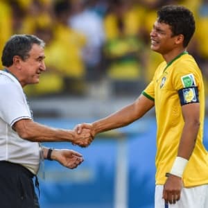 Romário detona Thiago Silva: ‘não tem personalidade para jogar na seleção'
