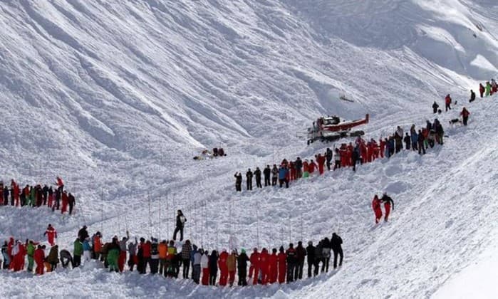 Avalanche atinge estação de esqui nos Alpes franceses