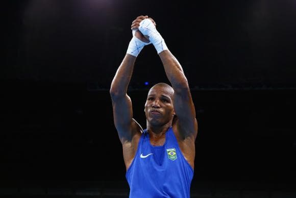 Boxe: Robson Conceição está na semifinal e garante pelo menos o bronze