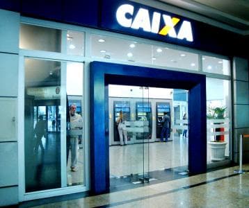 Caixa suspende oferta de empréstimo imobiliário com recursos da poupança