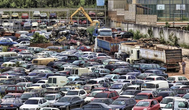 Governo Federal quer tirar das ruas carros com mais de 15 anos