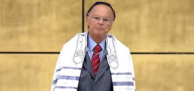 Igreja Universal lança ‘Netflix de Deus' sem Os Dez Mandamentos