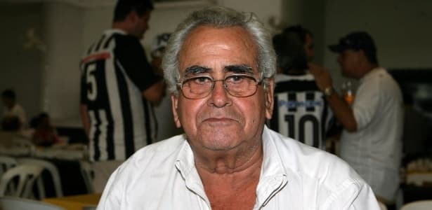Bicampeão pela seleção e Santos, Zito morre aos 82 anos