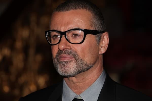 George Michael deixou músicas inéditas suficientes para compor três novos discos