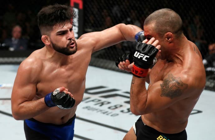 Belfort é nocauteado e Shogun e Barbosa vencem no UFC em Fortaleza