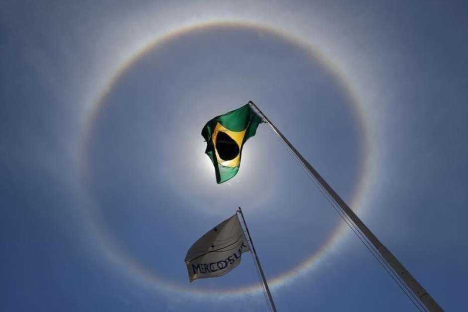Servidores do Itamaraty entram em greve pelo mundo