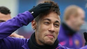 Neymar é regularizado e poderá estrear pelo Paris Saint-Germain neste domingo