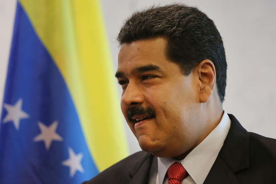 Maduro declara vitória e agradece Forças Armadas