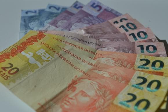Indicador de Incerteza da Economia recua e atinge menor nível desde maio de 2015