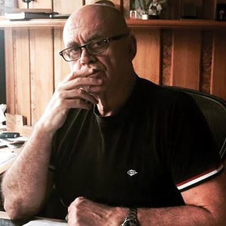 "Moro tem acesso vitalício ao Bahamas", diz Oscar Maroni