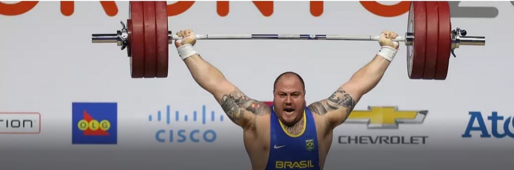 "Monstro" do peso! Ouro no Pan alfineta "badalados": "tem esporte com apoio que não faz p… nenhuma"