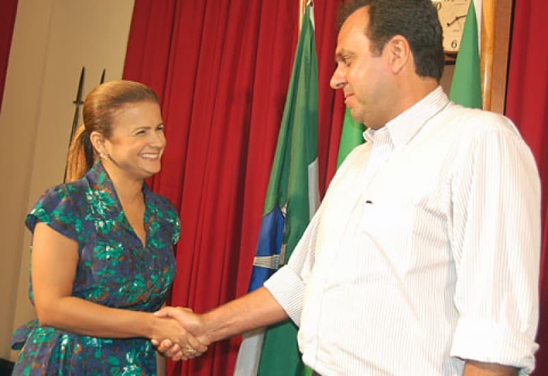 Restos a pagar do terceiro mandato de Carlos Eduardo Alves (2012-2016) superam os deixados por Micarla de Sousa