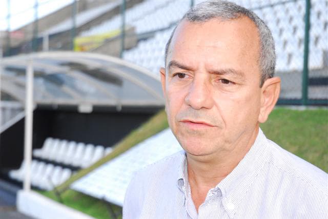 ABC é condenado a pagar 270 mil ao ex-médico do clube Roberto Vital