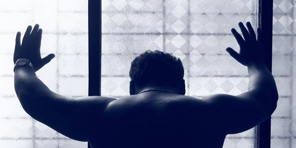 Homens vítimas de estupro quebram silêncio e falam sobre a falta de apoio da sociedade
