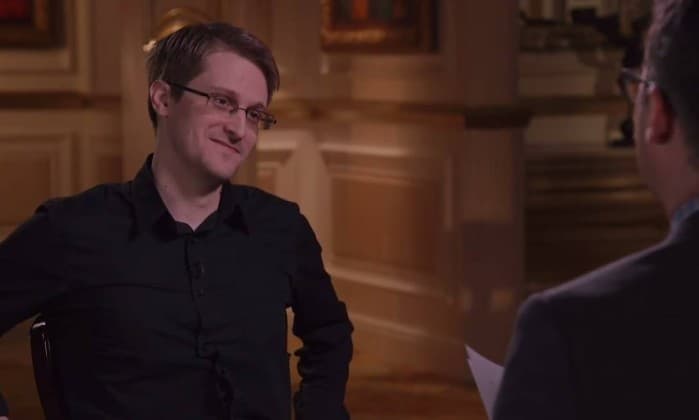 ‘Quando você envia uma foto do seu pênis por e-mail, a NSA recebe uma cópia’, diz Snowden