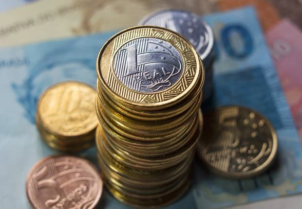 Economia do Brasil cresce 1,3% em fevereiro, diz Banco Central