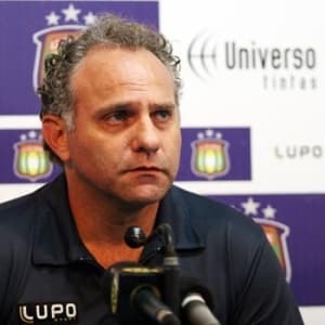 Toninho Cecílio é o novo técnico do ABC