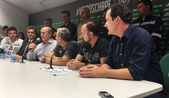 Presidente em exercício revela adesão de 13 mil sócios de fora de Chapecó, e fala em dividir título da Sul-Americana