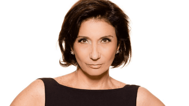 Zizi Possi se apresenta no Teatro Riachuelo nesta sexta