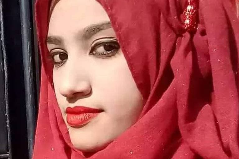 A história da jovem estudante queimada viva esse mês em Bangladesh por denunciar assédio sexual