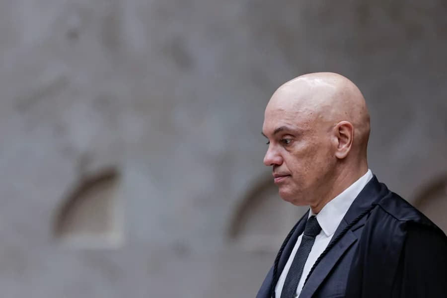 Vazamento de dados: servidora investigada pede a Moraes acesso a “prova decisiva”