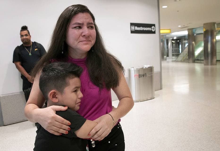 EUA deportaram mais de 400 pais sem seus filhos