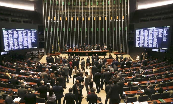 Governo planeja votar reforma da Previdência dia 24 ou 31 de maio